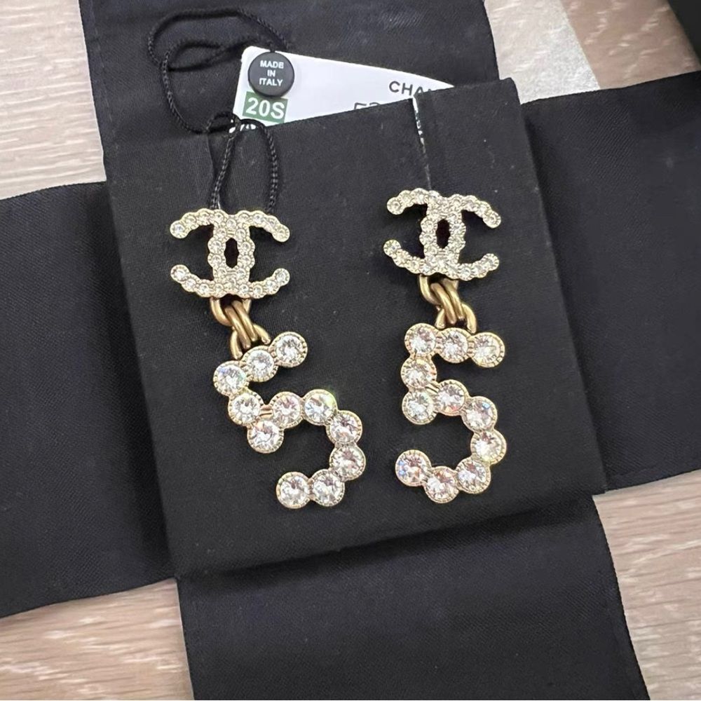 Sold Chanel 2020 City Of Light No.5 Crystal Strass Cc earrings